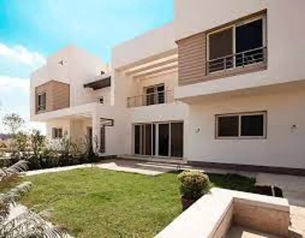 Grand Heights 1