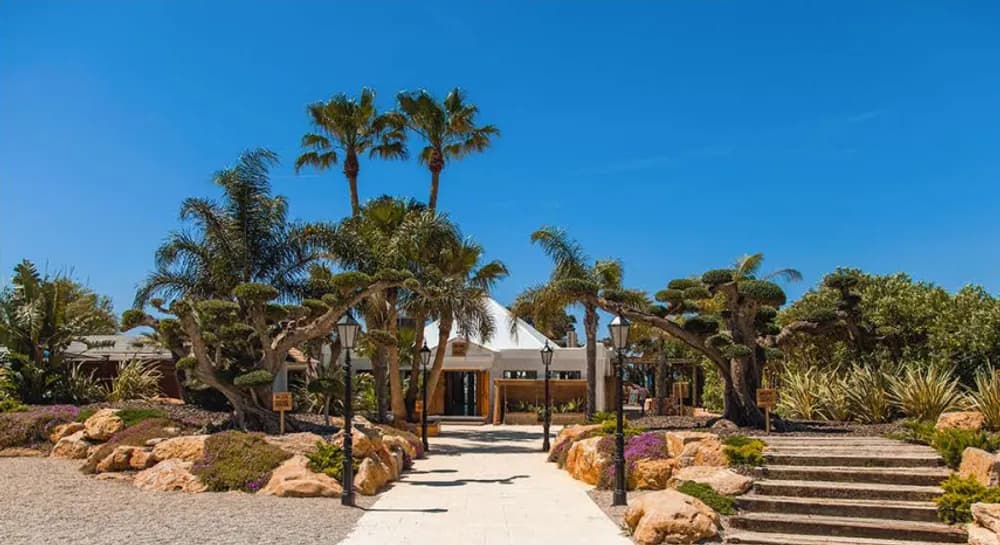 La Vista Gardens 3