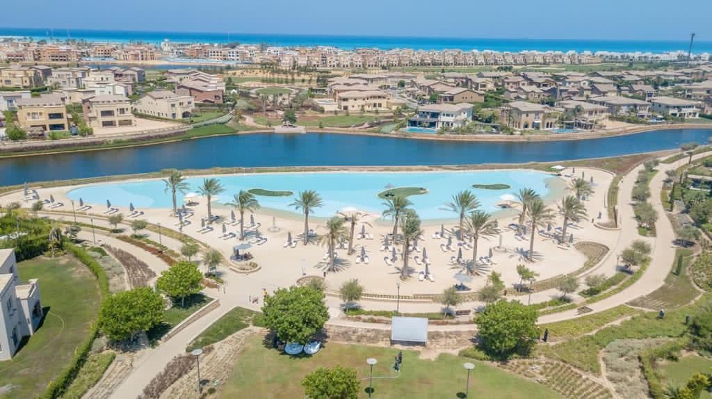 Townhouse for sale in Marassi with 6 bedrooms in Sidi Abdel Rahman by Emaar Misr